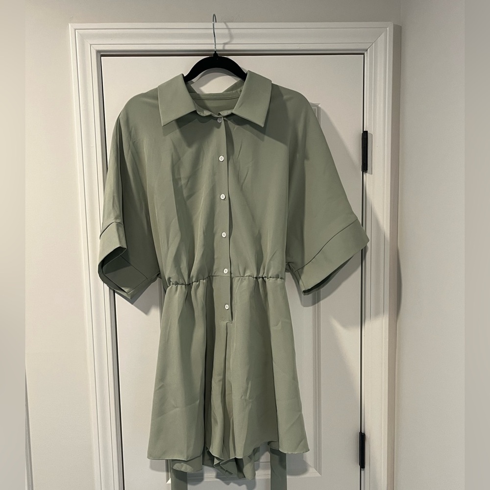 3/$20 SHEIN Sage Green Button-Front Short Sleeve Romper